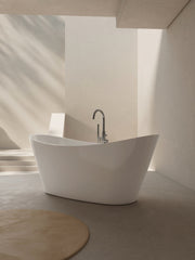 Free Standing Bathtub - White